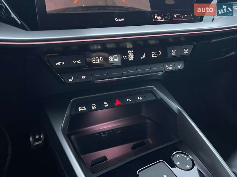 Хэтчбек Audi A3 2021 в Ужгороде