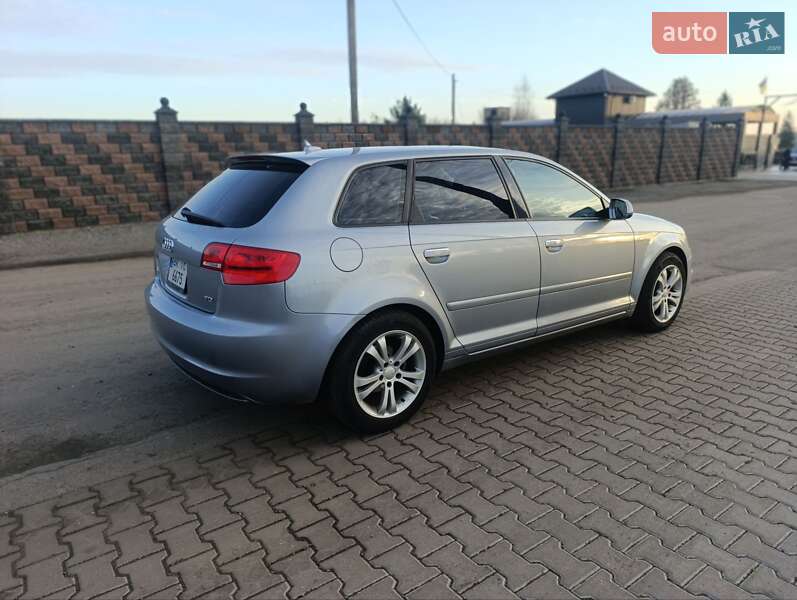 Хетчбек Audi A3 2012 в Зорі фото 5 Хетчбек Audi A3 2012 в Зорі