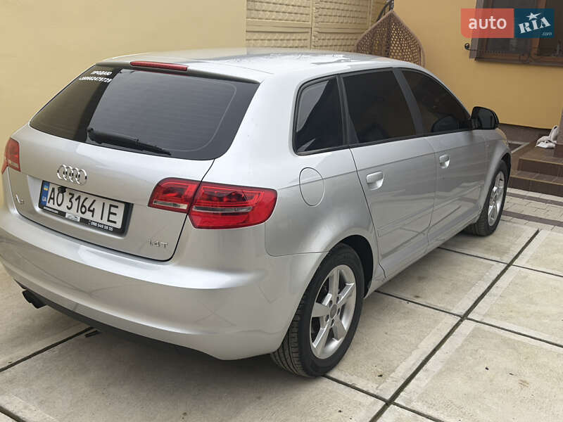 Хетчбек Audi A3 2010 в Береговому фото 4 Хетчбек Audi A3 2010 в Береговому