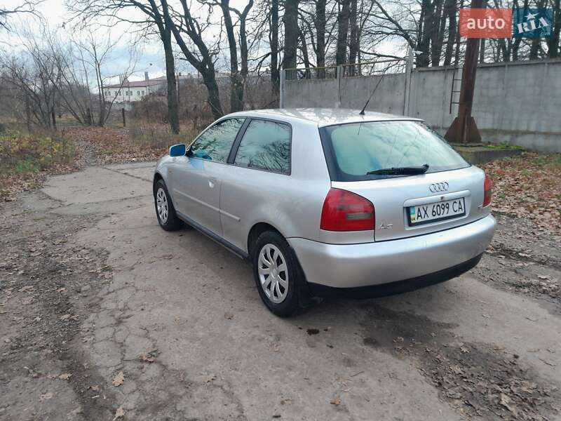 Хэтчбек Audi A3 1999 в Прилуках