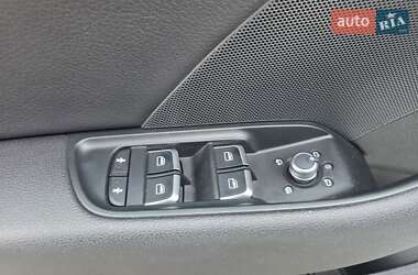 Седан Audi A3 2015 в Львове
