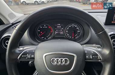 Седан Audi A3 2015 в Львове