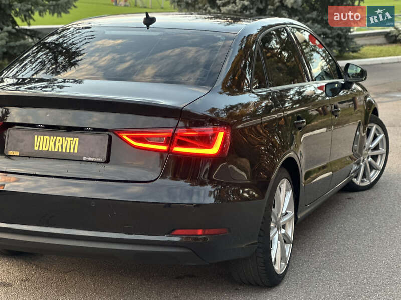 Седан Audi A3 2016 в Києві