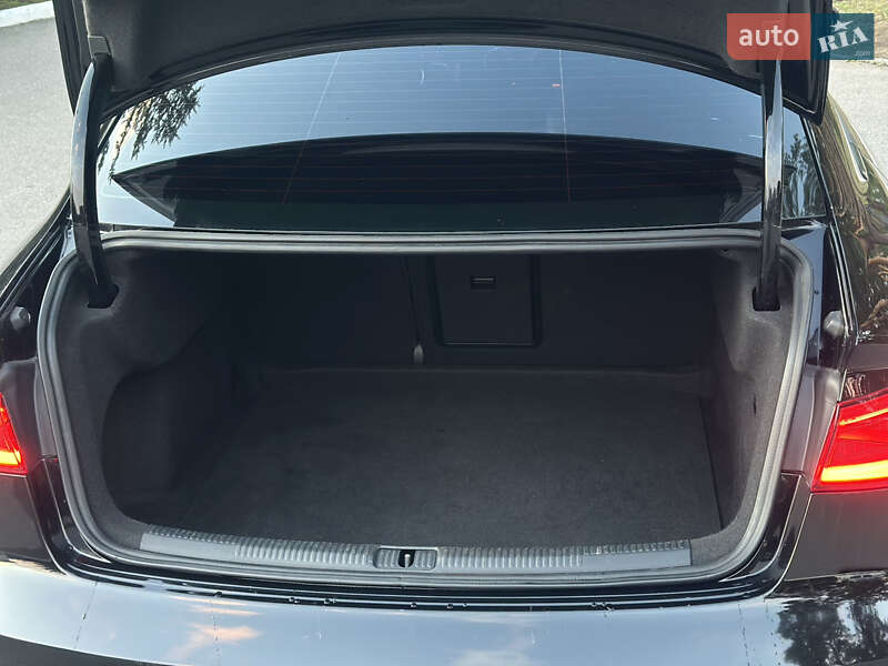 Седан Audi A3 2016 в Києві