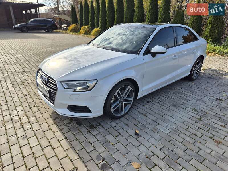 Седан Audi A3 2017 в Рівному фото 6 Седан Audi A3 2017 в Рівному
