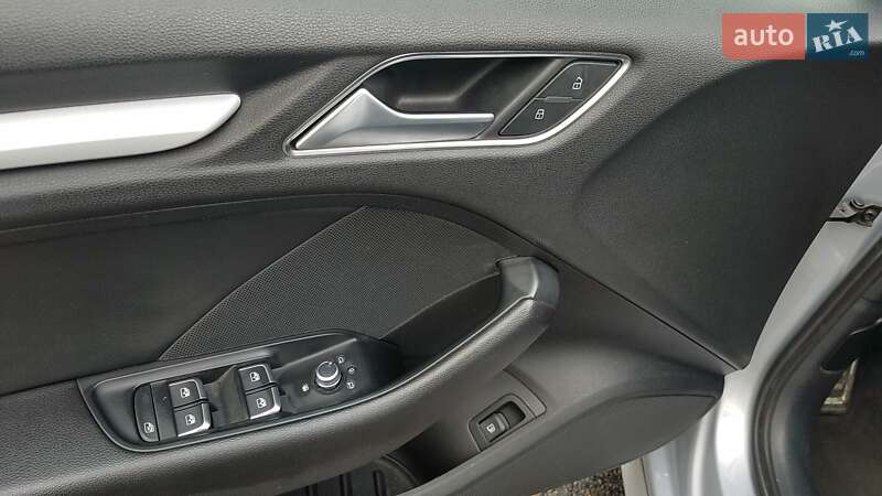 Хэтчбек Audi A3 2017 в Киеве фото 17 Хэтчбек Audi A3 2017 в Киеве