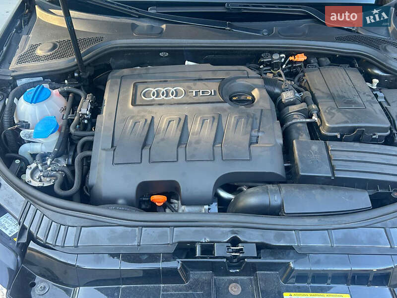 Хетчбек Audi A3 2010 в Дніпрі