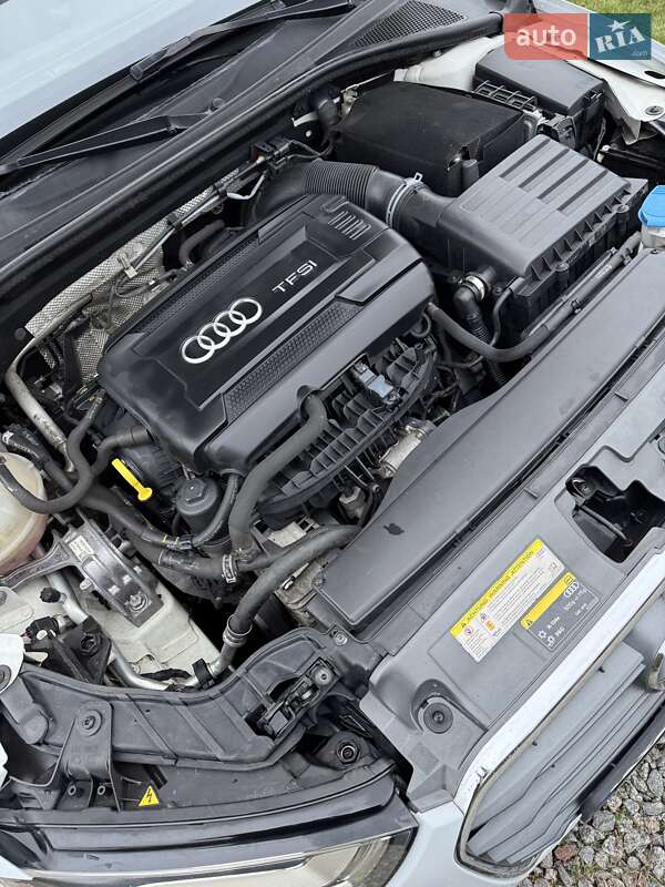 Седан Audi A3 2015 в Киеве