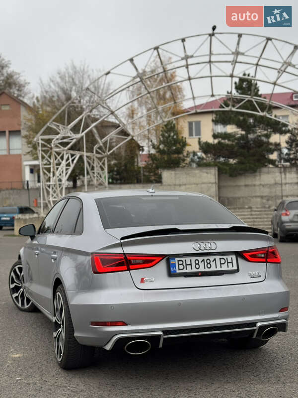 Седан Audi A3 2015 в Одессе