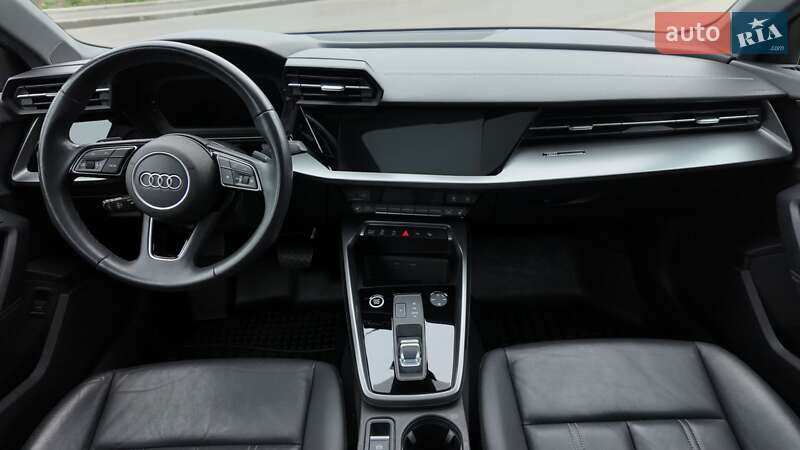 Седан Audi A3 2022 в Києві
