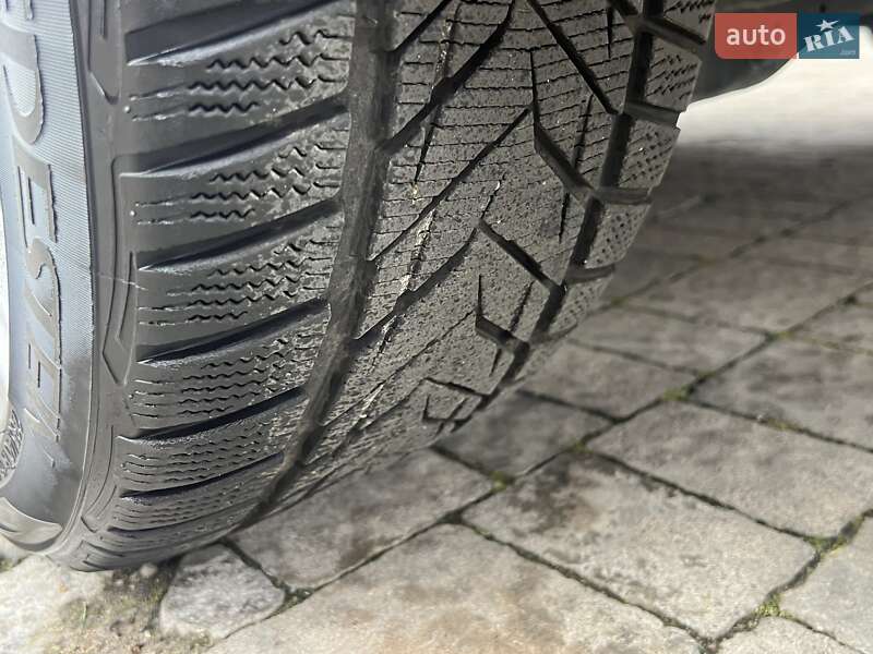 Седан Audi A3 2015 в Рівному