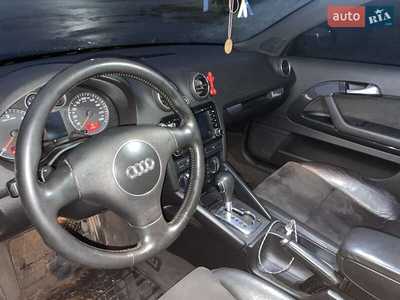 Хетчбек Audi A3 2004 в Києві
