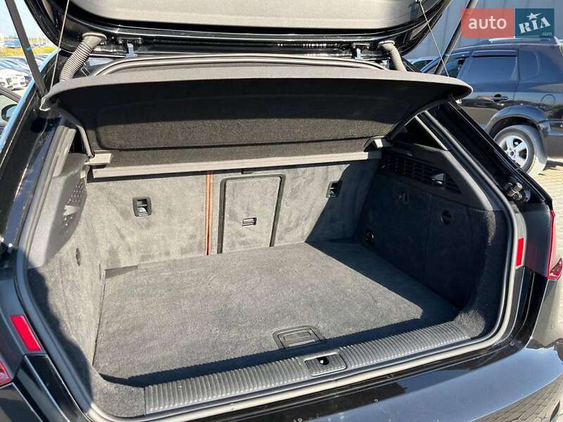 Хэтчбек Audi A3 2016 в Львове