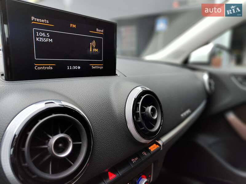 Седан Audi A3 2015 в Києві