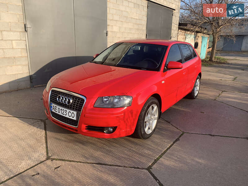 Хэтчбек Audi A3 2006 в Кривом Роге фото 4 Хэтчбек Audi A3 2006 в Кривом Роге