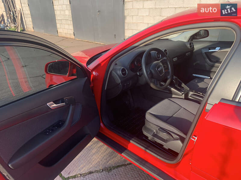Хэтчбек Audi A3 2006 в Кривом Роге фото 12 Хэтчбек Audi A3 2006 в Кривом Роге