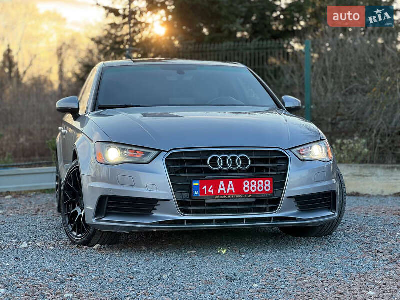 Седан Audi A3 2016 в Дрогобичі