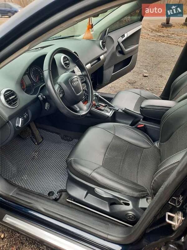 Хэтчбек Audi A3 2009 в Киеве