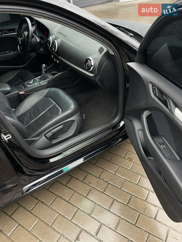 Седан Audi A3 2016 в Києві
