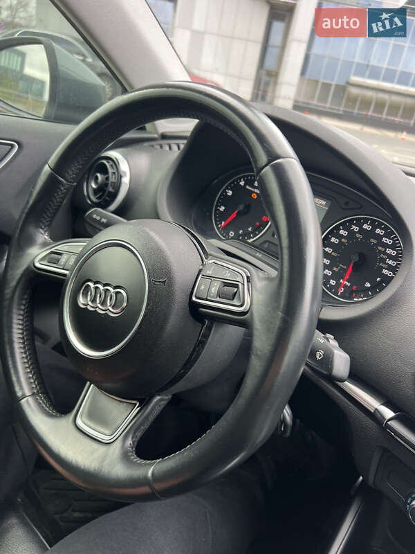Седан Audi A3 2014 в Киеве фото 11 Седан Audi A3 2014 в Киеве