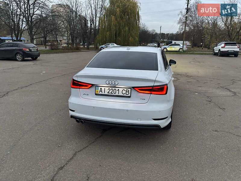 Седан Audi A3 2014 в Києві