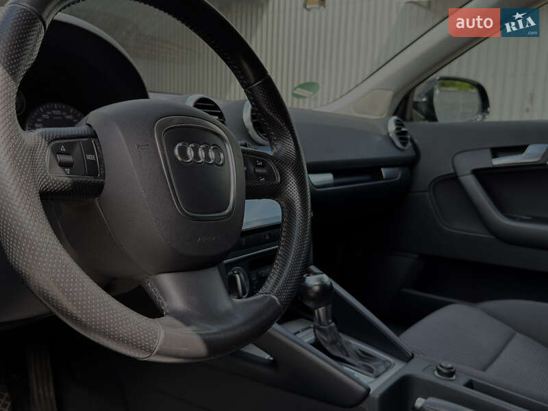 Хэтчбек Audi A3 2011 в Харькове