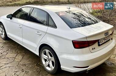 Седан Audi A3 2016 в Харькове