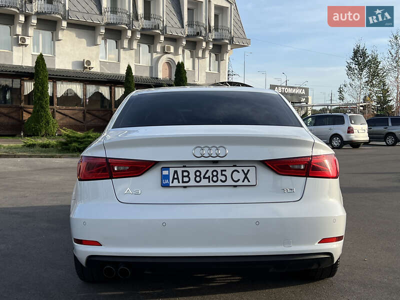 Седан Audi A3 2016 в Виннице
