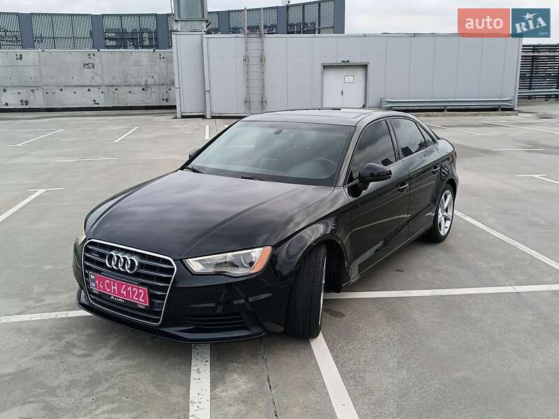 Седан Audi A3 2015 в Києві