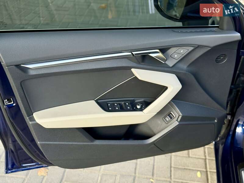 Седан Audi A3 2022 в Дніпрі
