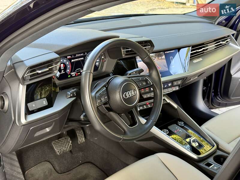 Седан Audi A3 2022 в Дніпрі