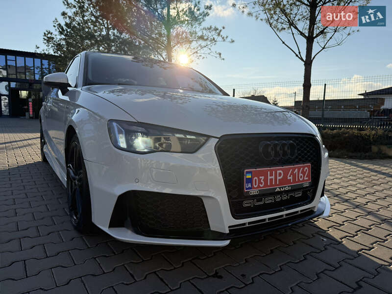 Седан Audi A3 2014 в Рівному