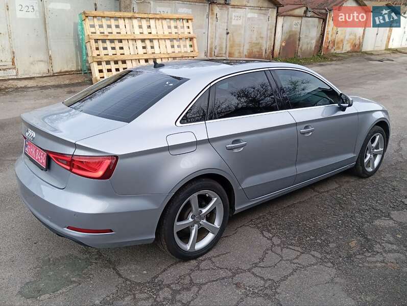 Седан Audi A3 2014 в Києві