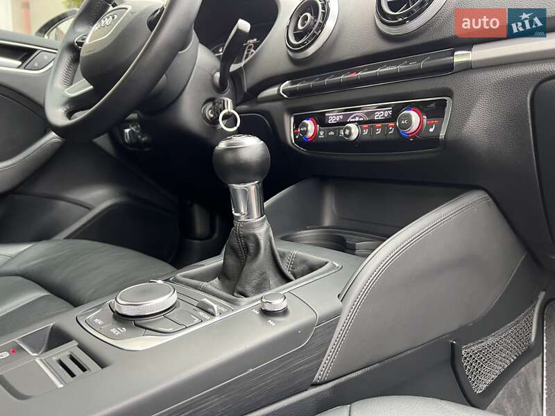 Хэтчбек Audi A3 2013 в Стрые