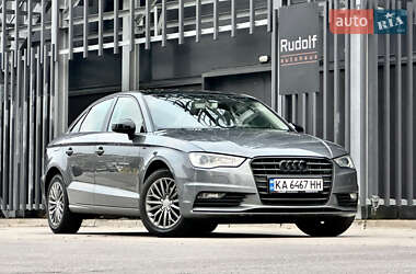 Седан Audi A3 2016 в Києві