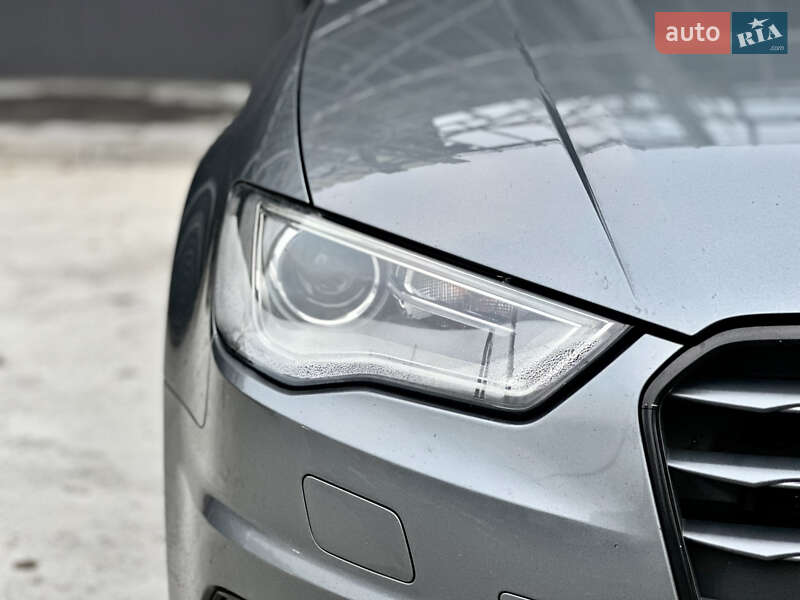 Седан Audi A3 2016 в Киеве