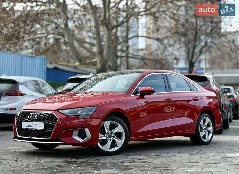 Седан Audi A3 2022 в Одессе