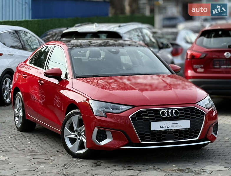 Седан Audi A3 2022 в Одессе
