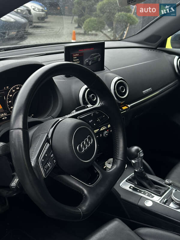 Хэтчбек Audi A3 2016 в Львове