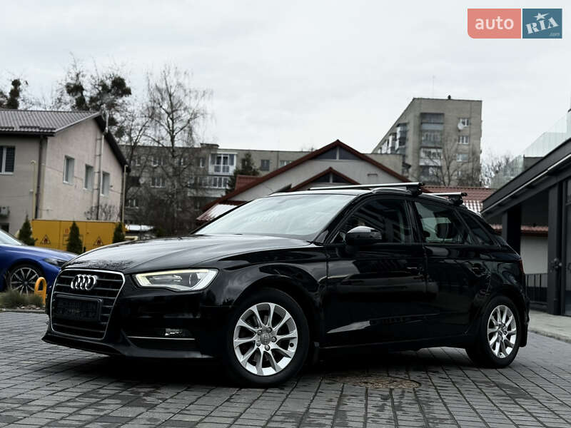 Хетчбек Audi A3 2016 в Львові