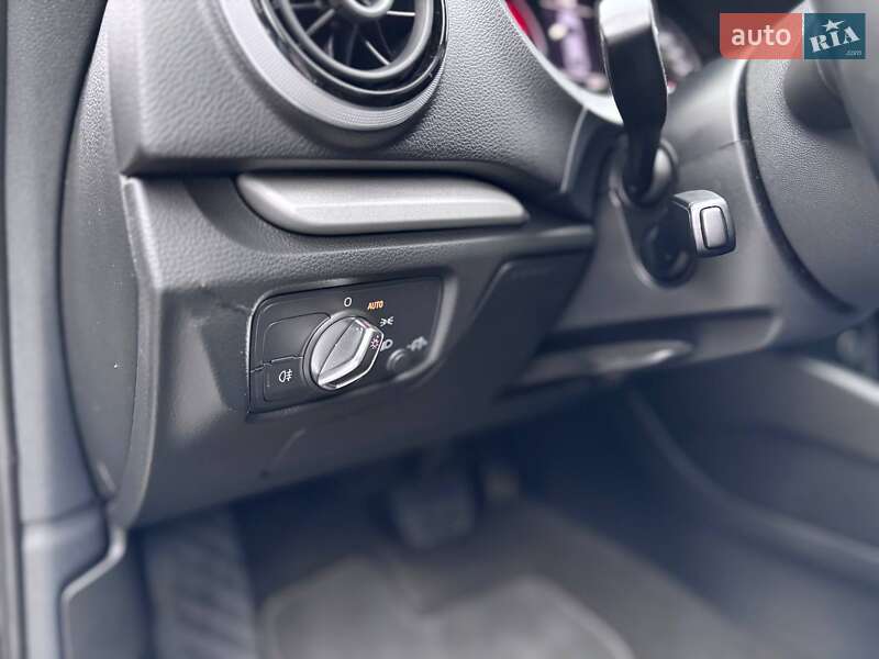 Седан Audi A3 2015 в Коломые