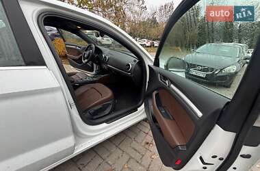 Седан Audi A3 2014 в Львове