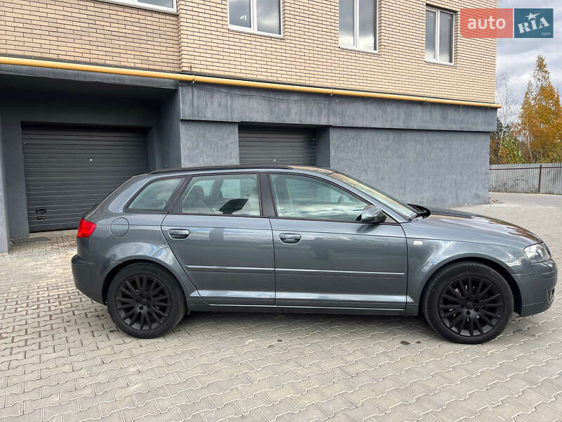 Хэтчбек Audi A3 2004 в Виннице