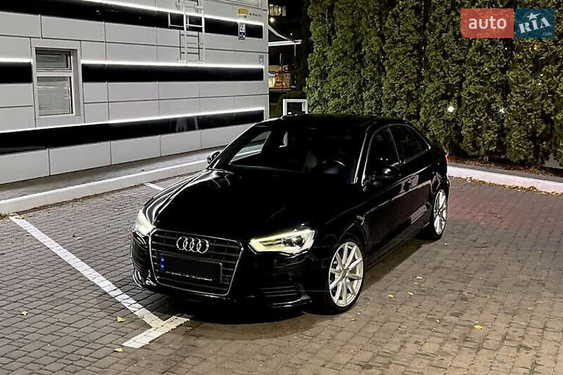 Седан Audi A3 2015 в Києві
