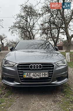 Седан Audi A3 2016 в Новомосковську