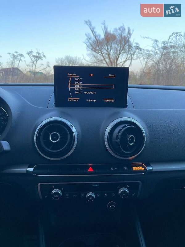 Седан Audi A3 2016 в Богородчанах