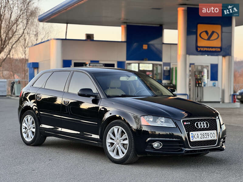 Хэтчбек Audi A3 2011 в Смеле