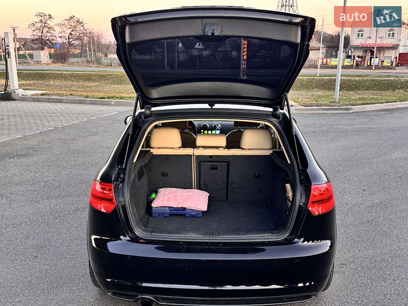 Хэтчбек Audi A3 2011 в Смеле