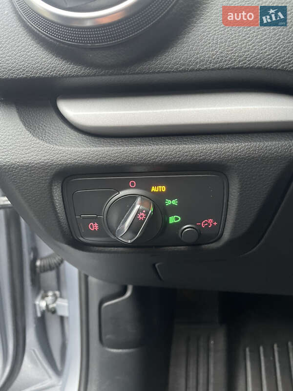 Седан Audi A3 2015 в Харькове фото 18 Седан Audi A3 2015 в Харькове