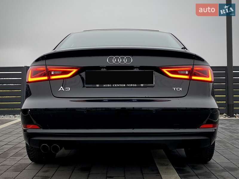 Седан Audi A3 2016 в Мукачево